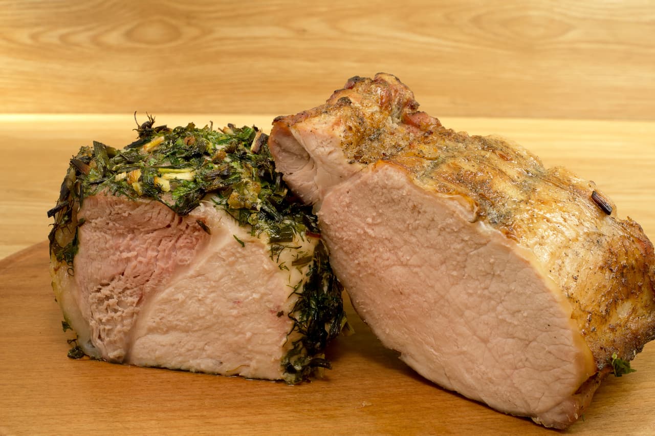 Aunque las temperaturas de cocción pueden variar dependiendo el corte que elijas, ten en cuenta siempre que el horno debe ser previamente calentado en cualquier caso.