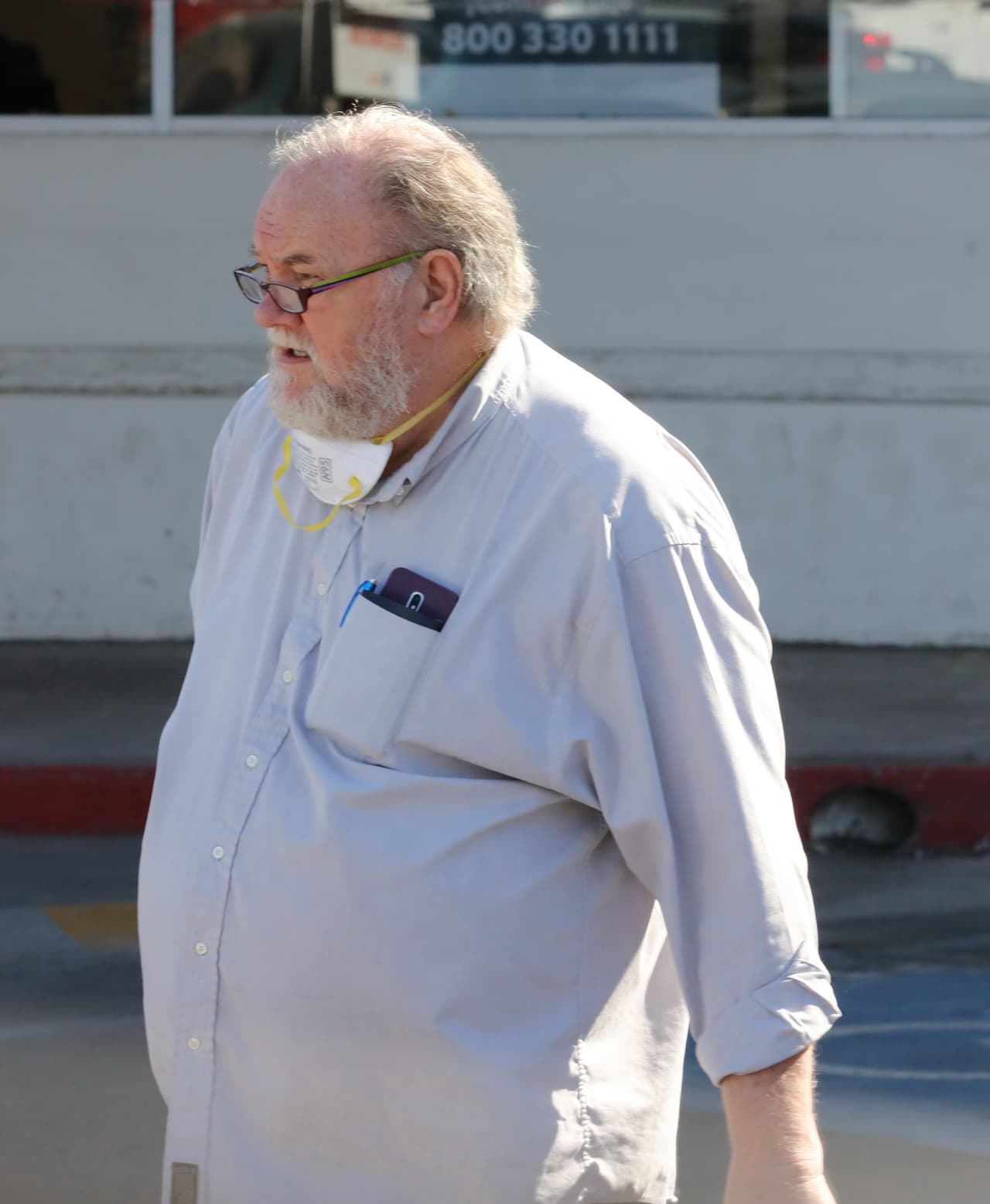 <b><a href="https://www.univision.com/famosos/bajo-tierra-y-dentro-de-un-ataud-ahi-espera-estar-el-papa-de-meghan-markle-cuando-ella-regrese-a-verlo-fotos" target="_blank">Thomas Markle</a></b>, padre de Meghan Markle, reside en Rosarito, México, desde hace algunos años. 
<br>