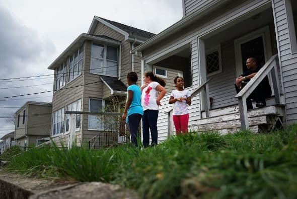 Estas medidas paralizaron la rutina de la ciudad de Boston y alrededores al menos durante este viernes.