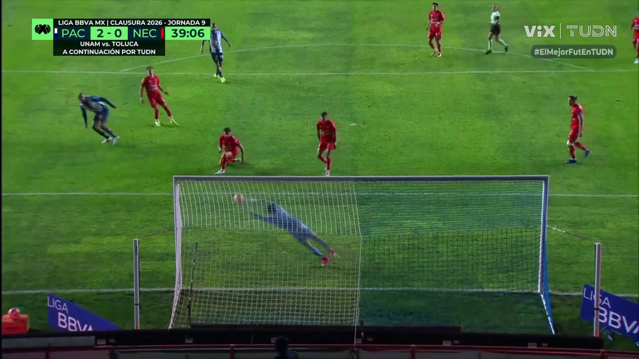 ¡Ezequiel Unsain vuela y evita el tercero de los Tuzos!