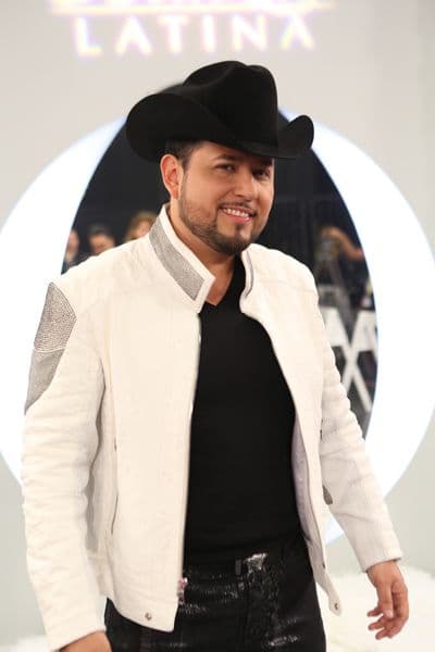 Una gala de doble eliminación, el drama no fue el protagonista, flashback a Mira Quién Baila, Marco Antonio Solís, Roberto Tapia y Chino y Nacho en lo que no viste de la séptima gala de Nuestra Belleza Latina.