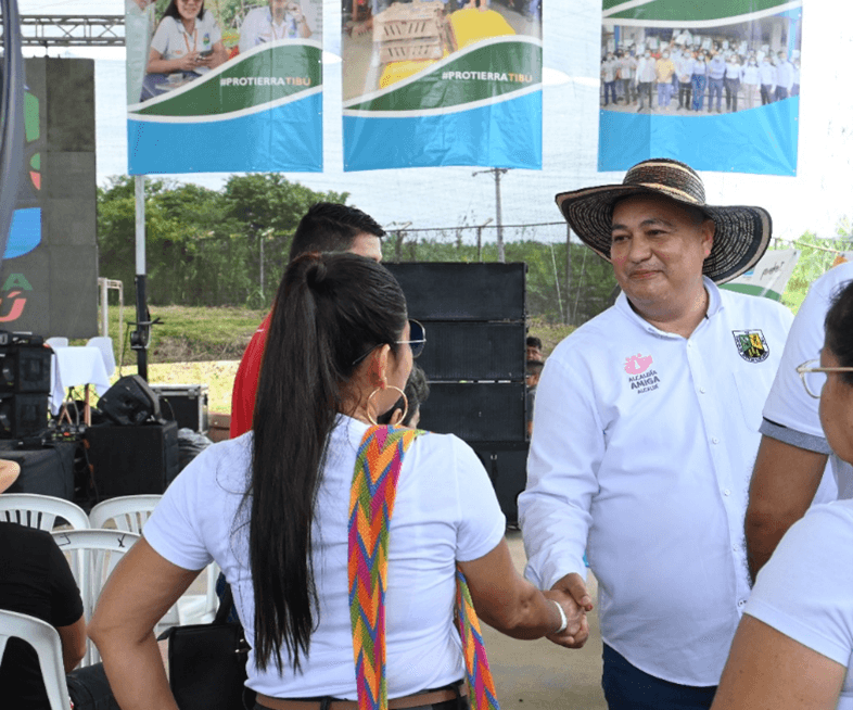 Nelson Leal López alcalde de Tibú, Norte de Santander, Colombia.