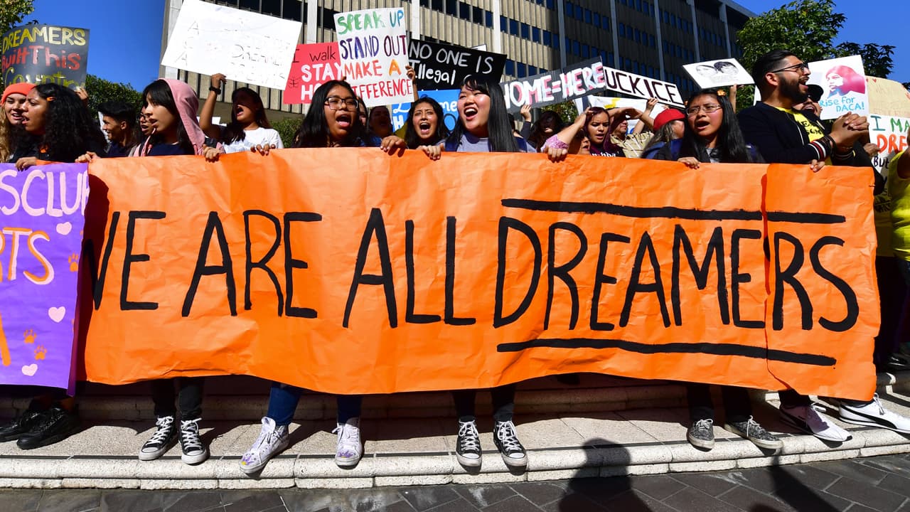 Dreamers de Fresno reciben apoyo en la Semana de Acción para Estudiantes Indocumentados