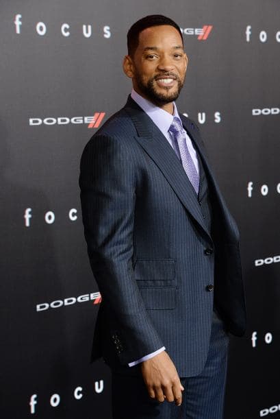 Después de que una madre abandonara a su familia, el padre debe sacar adelante a su pequeño aunque estén en la bancarrota total.