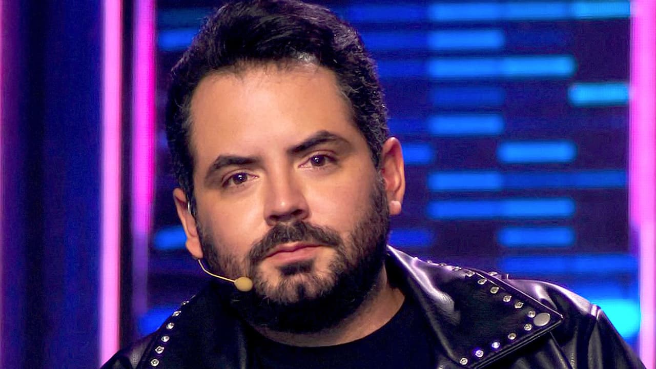 José Eduardo Derbez asegura que es muy penoso y revela cómo ha conquistado a sus novias