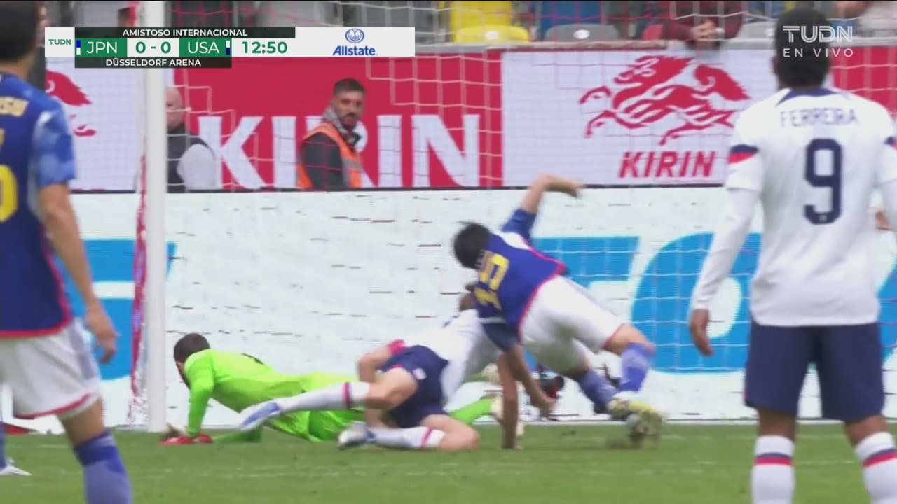 ¡Por poco los madrugan! Zimmerman se equivoca y Turner lo salva