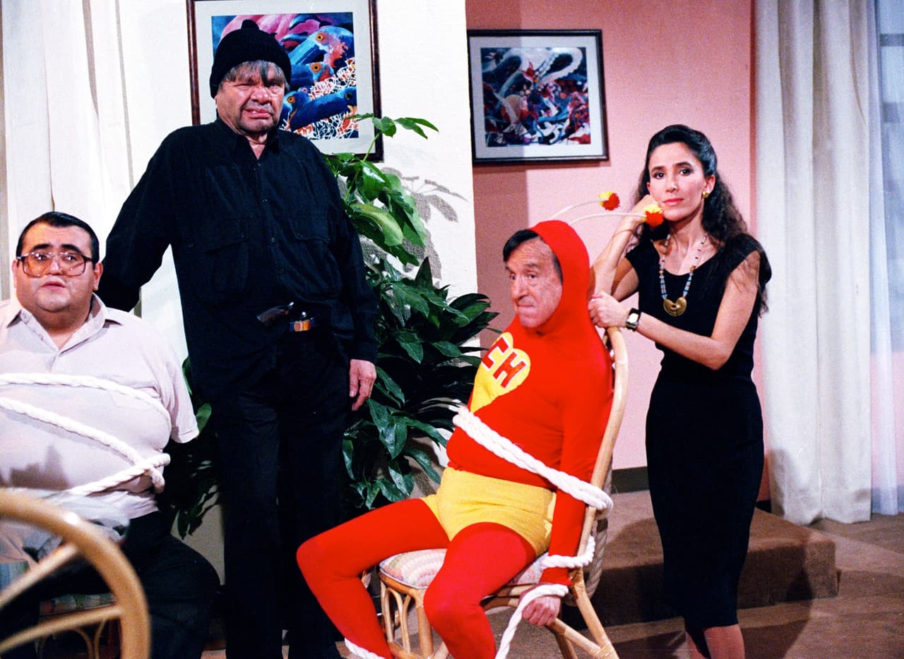 Lo que muchos no sabían es que 'El Chapulín Colorado' es primo de uno de los ladrones más inofensivos: ‘El Chómpiras’.