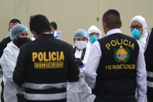11 de los 13 jóvenes que murieron en la estampida de una discoteca en Perú tenían coronavirus