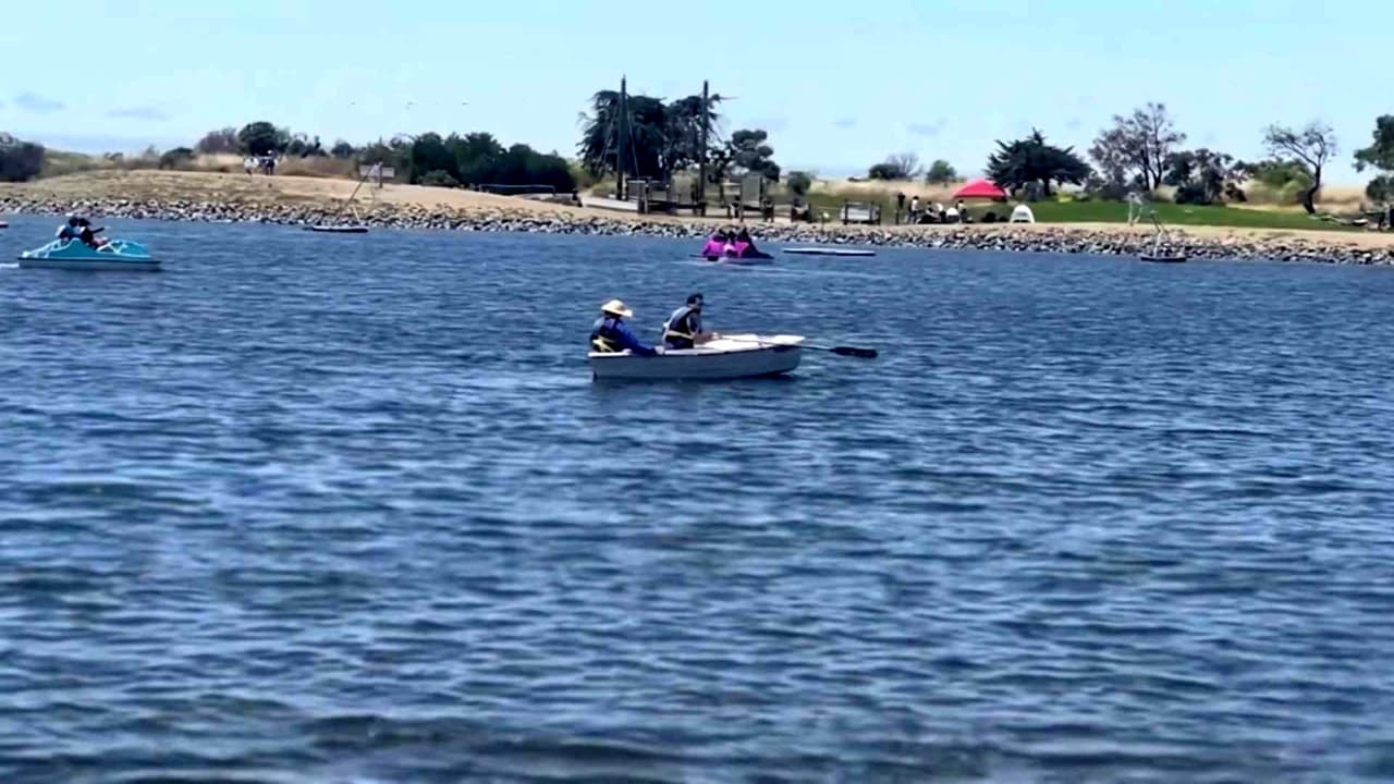Muere niño de 2 años que fue hallado inconsciente en un lago de Plantation