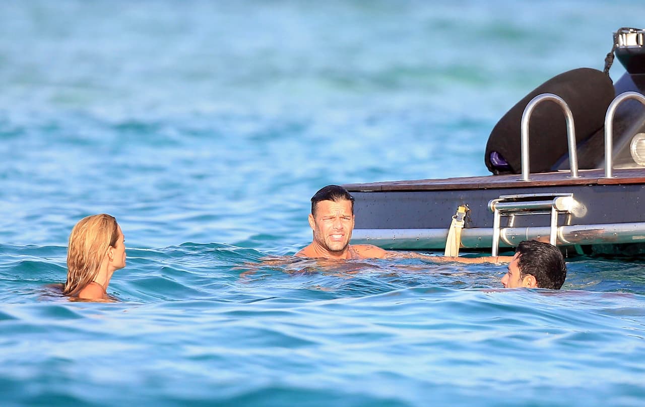 Como pecesitos en el mar.