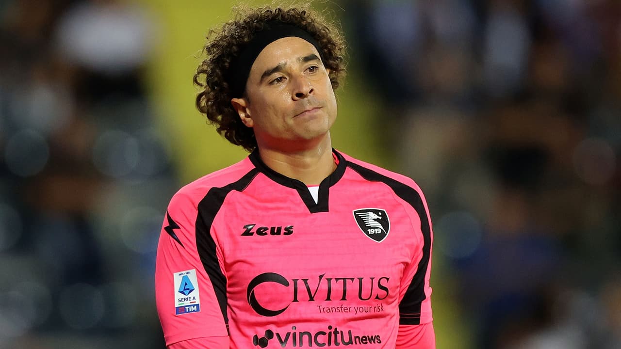 Memo Ochoa apunta a ser banca en Salernitana previo a reportar con el Tri