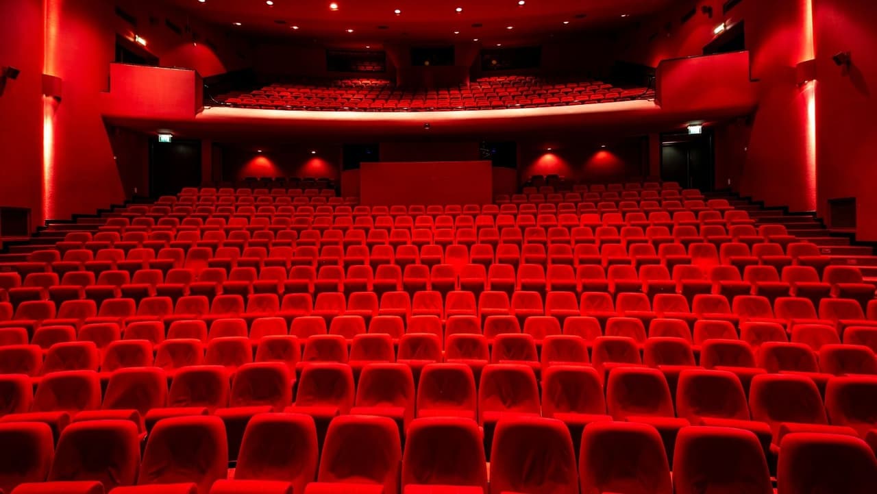 Esto asegura que usted es el único en posesión del boleto de reventa. Si tiene que comprarle a un vendedor de boletos externo, asegúrese de que sea popular, como StubHub o SeatGeek. Deberían tener un 
<b>mejor servicio al cliente </b>si algo sale mal.