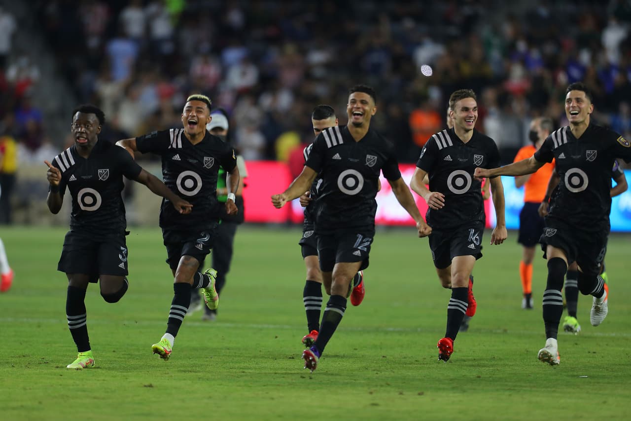 Las estrellas de la Liga MX fallan tres de sus cinco penales y la MLS no desaprovecha esa oportunidad y se quedan con partido.