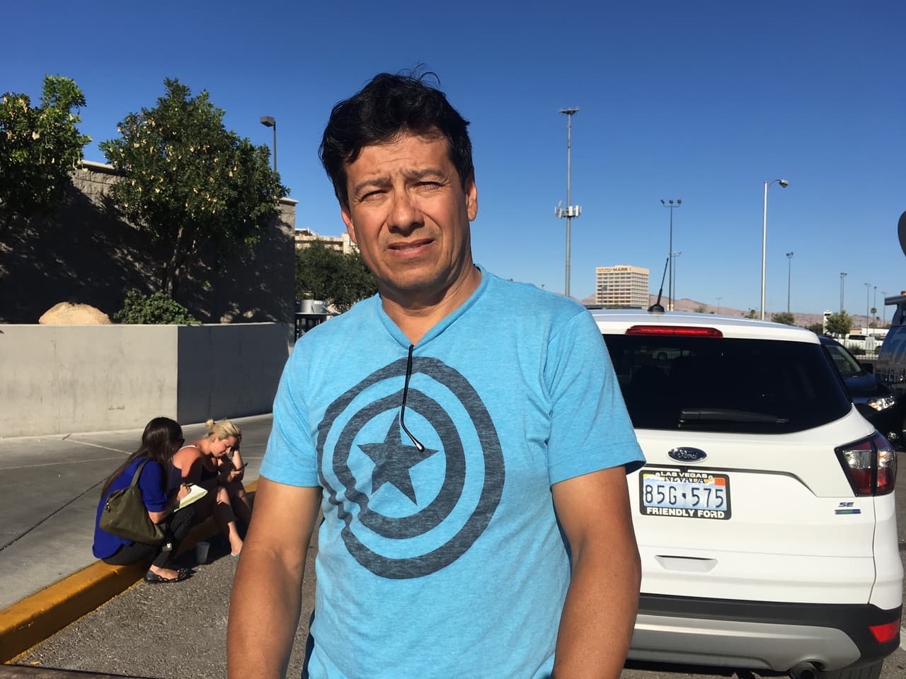 Luis Jaramillo, sobreviviente de la masacre en un concierto de música country en Las Vegas.