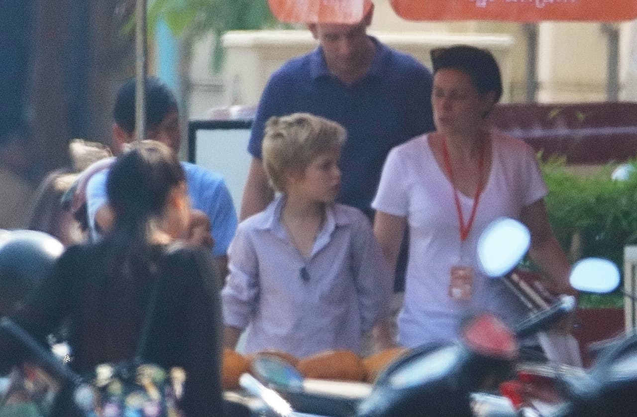 En lugar de comida típica, fueron por unos "wraps".