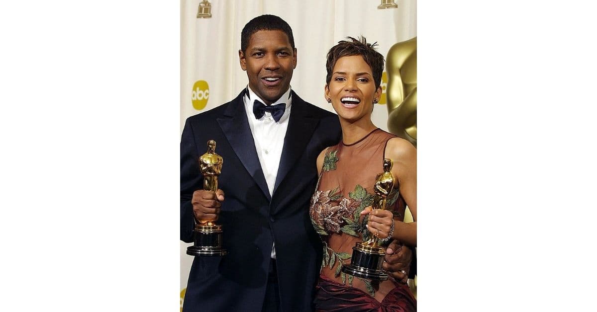Denzel Washington y Halle Berry en los Oscar