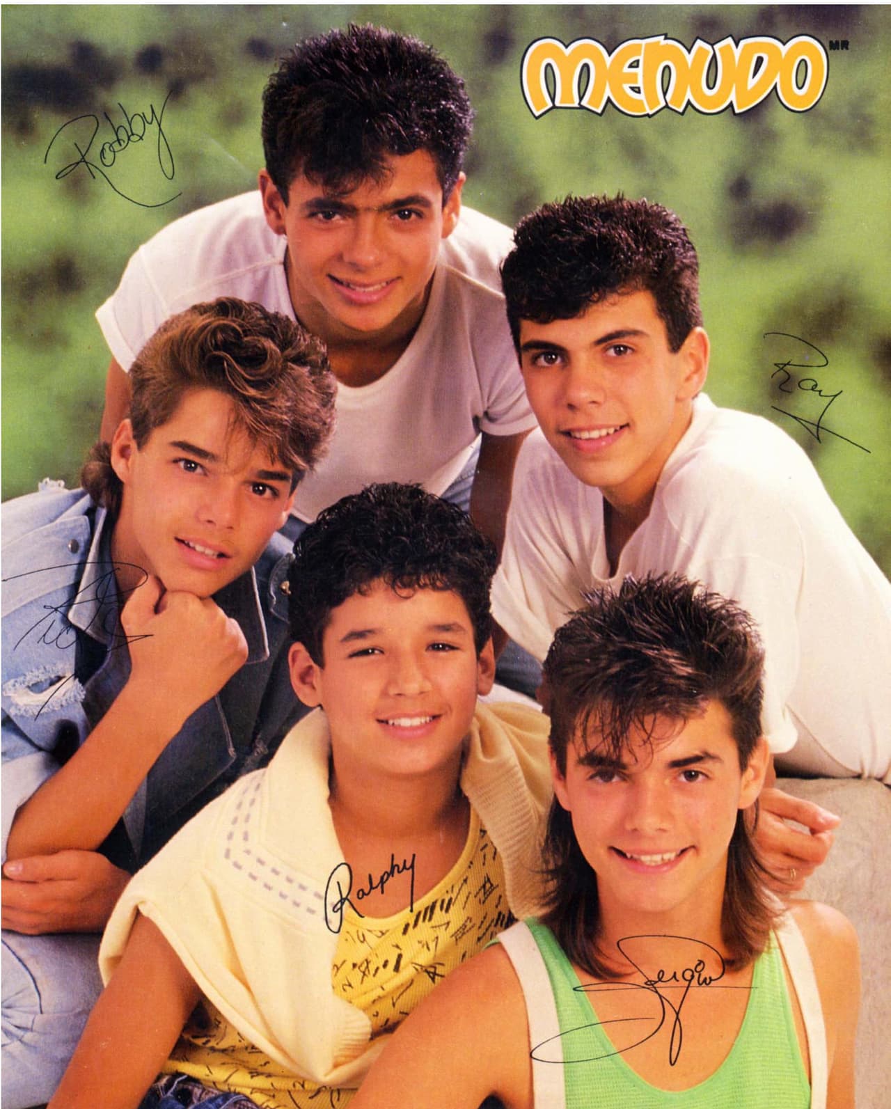 Al integrarse a Menudo, la banda continuó cosechando éxitos dándose a conocer en algunos lugares de Asia.