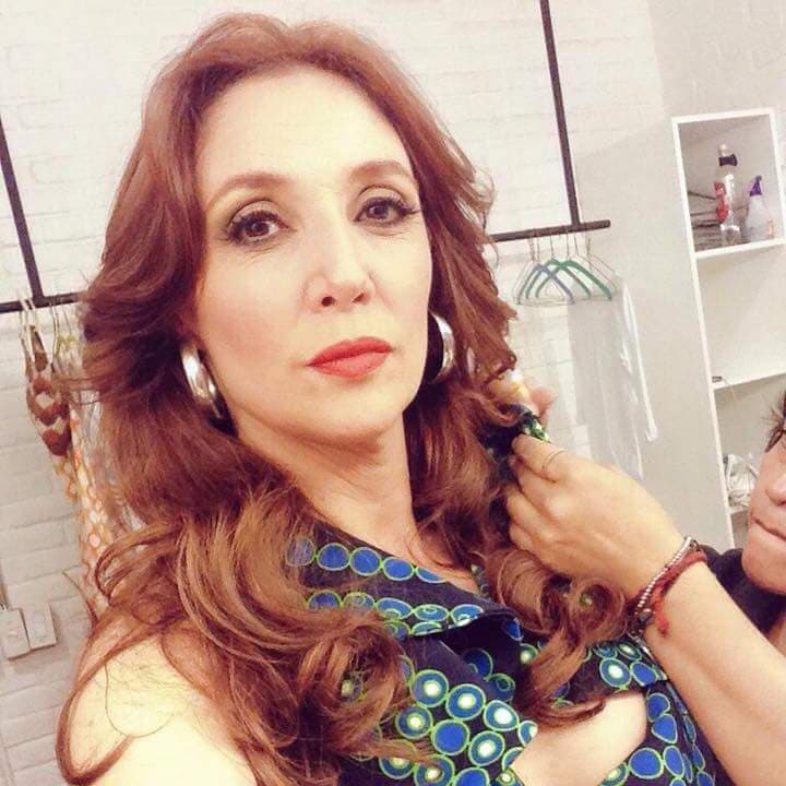 El 11 de noviembre el portal de la revista Quién confirmó la muerte de la actriz mexicana Maru Dueñas tras un accidente en la carretera México-Cuernavaca. Asimismo, también fue confirmado el fallecimiento de su acompañante, el productor Claudio Reyes, quien también era hijo de la primera actriz María Rubio.