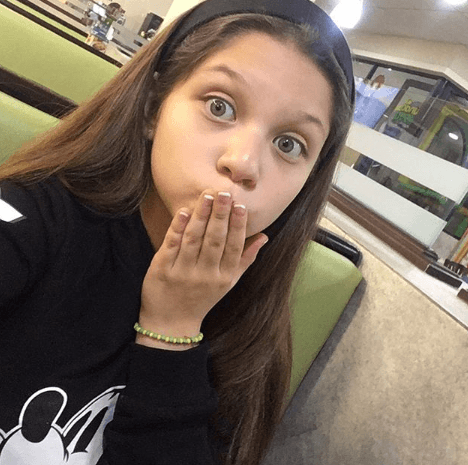 Si no fuera actriz, le gustaría dedicarse a la repostería y al dibujo. 
<br>