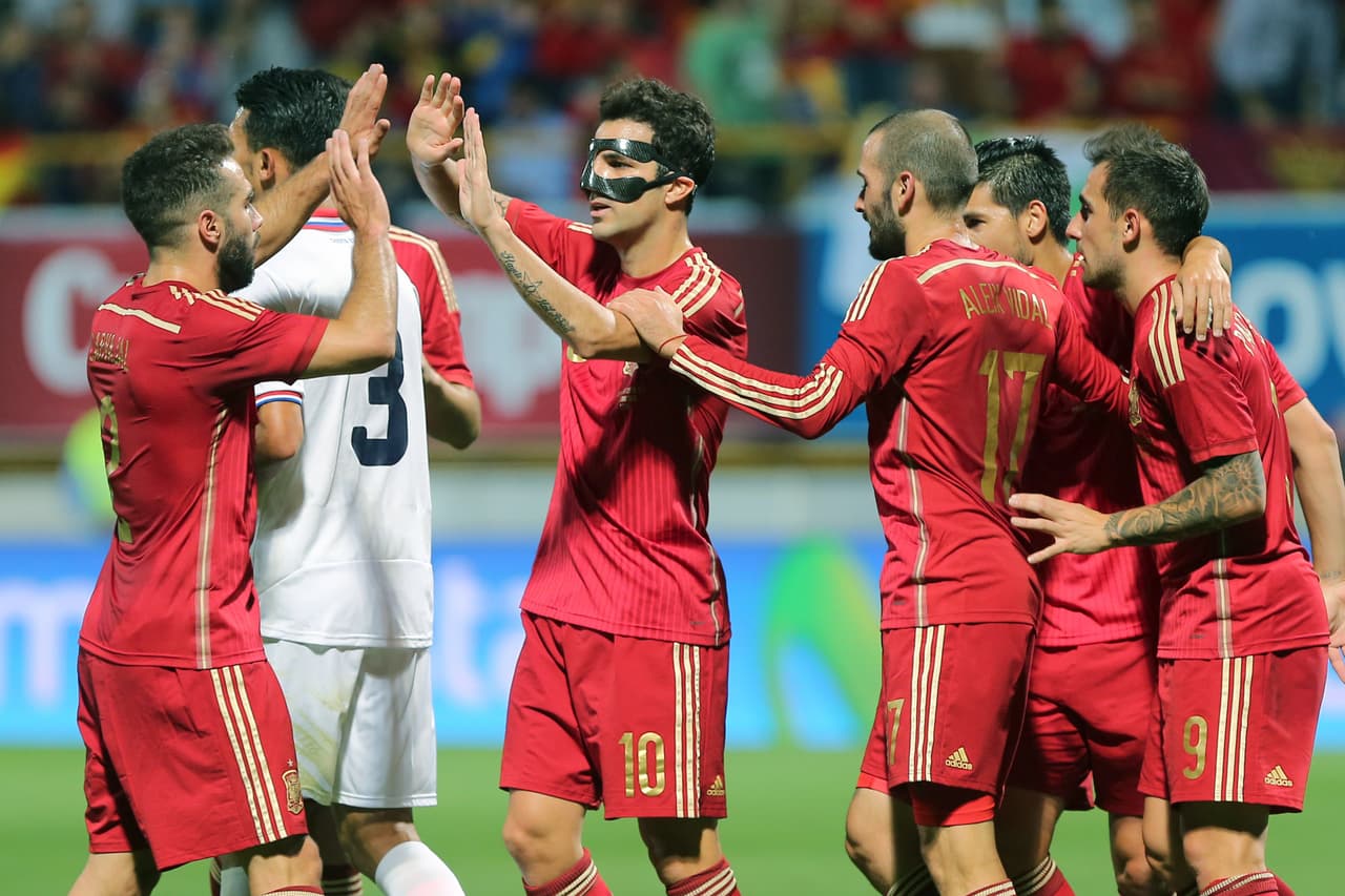 España 2-1 Costa Rica: 'La Roja' viene de atrás y derrota a la selección Tica