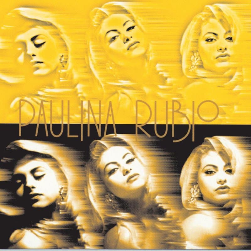 <i>La chica dorada</i> es el álbum debut de la cantante Paulina Rubio como solista. Parece que el diseñador no se decidía si usar la parte superior o la inferior y terminó por usar las dos.