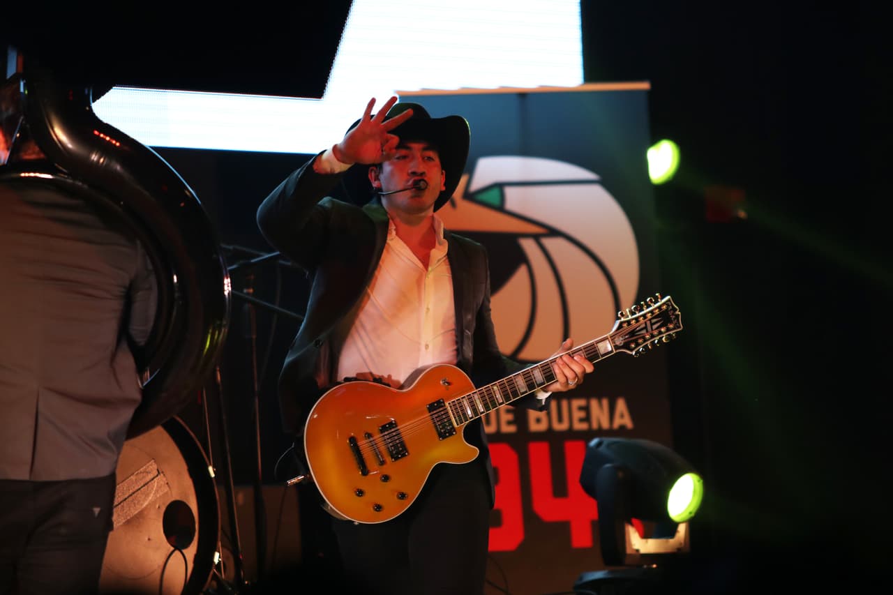 Un evento exclusivo que sólo 'Que Buena 94.1 FM' realizó para sus radioescuchas del Metroplex.