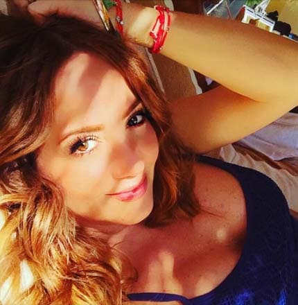 Andrea Legarreta es sin duda una de las conductoras más queridas y uno de los rostros más bellos de la televisión hispana.