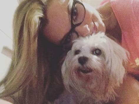 "Hoy mi corazón solo tiene lágrimas, mi mente no deja de repetir ese momento. Hoy ya no estás con nosotros. ¡Te amo! Gracias por regalarme lo más puro de tu ser: amor. ¡Feliz cumpleaños, mi Mussa hermosa! Feliz partida, mi ángel amado. Mussa de Sousa", finalizó la actriz.