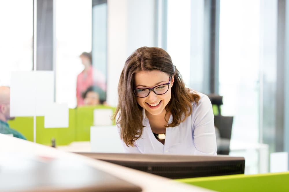 <b>Virgo</b>
<br>
<u><b>Tu regente Mercurio, directo entre Tauro, Géminis y Cáncer. </b></u>
<br>
<u><b>No hay dudas, todo se aclara, surgen nuevos contactos.</b></u>
<br>La influencia cósmica del mes de Géminis que comparte tu regente, Mercurio, directo, en tu caso está indicando un mes de muchos movimientos sociales en los que surgen nuevos contactos que pueden ser de gran utilidad en el futuro cercano, sobre todo en cuestiones laborales.