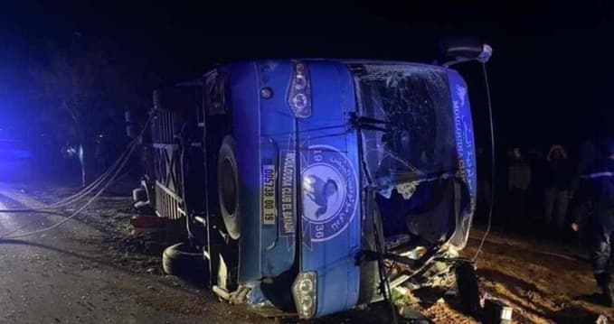 Muere el portero y segundo entrenador de equipo de futbol en Argelia