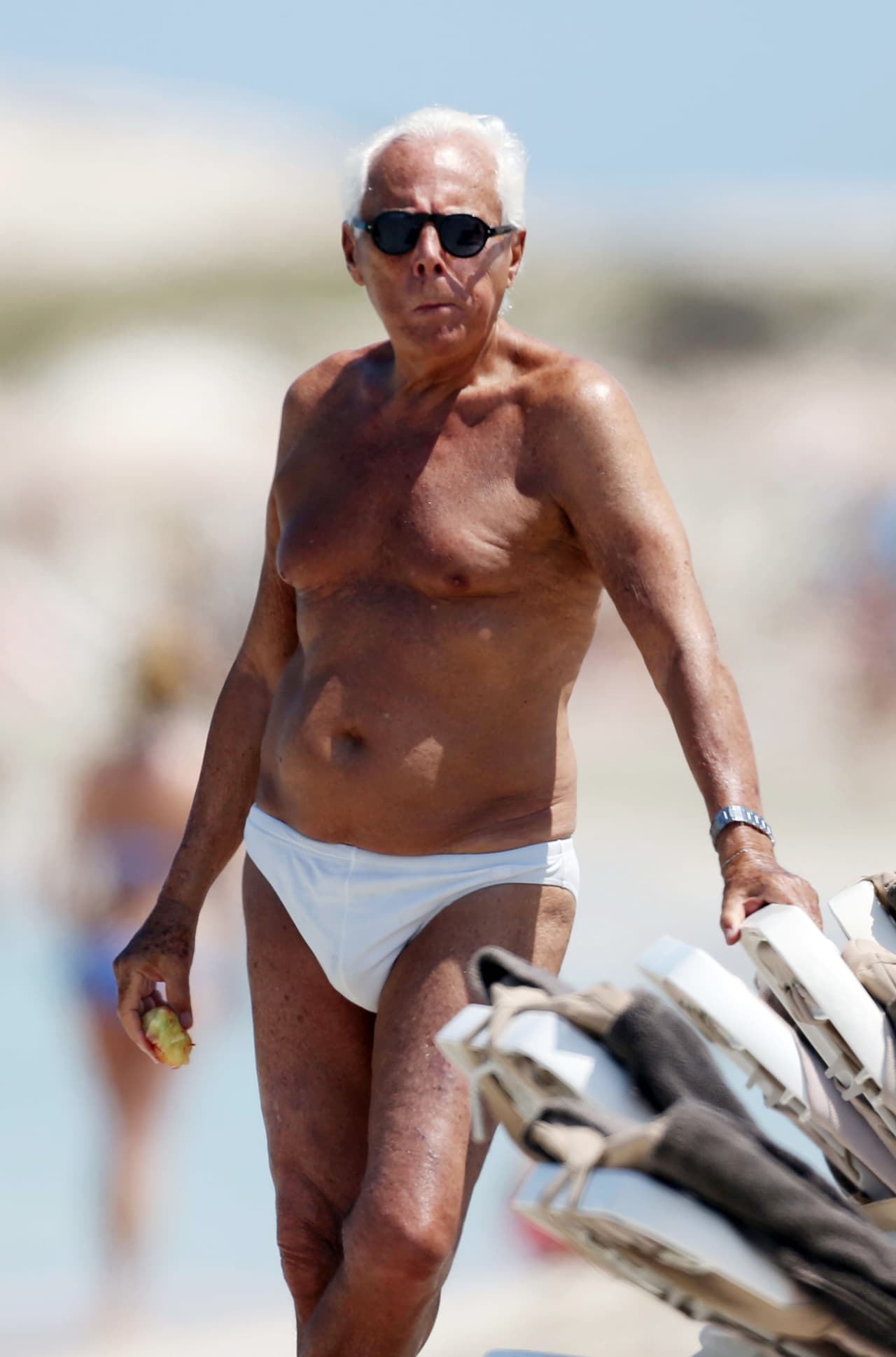 ¡Hola Giorgio! Listo para el verano, ¿verdad?