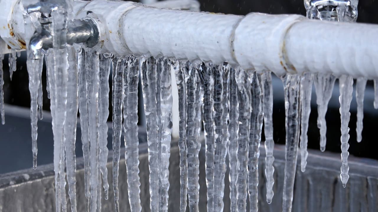 ¿Qué hacer con tus tuberías cuando empieza el descongelamiento?