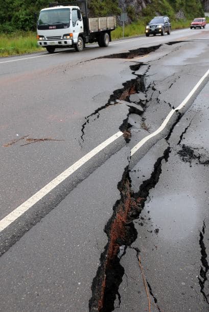 El peligro potencial de las lluvias radica en que el suelo de todo el istmo está saturado de agua por las lluvias, que ha dejado unos 400 muertos, miles de damnificados y pérdidas por miles de millones de dólares.