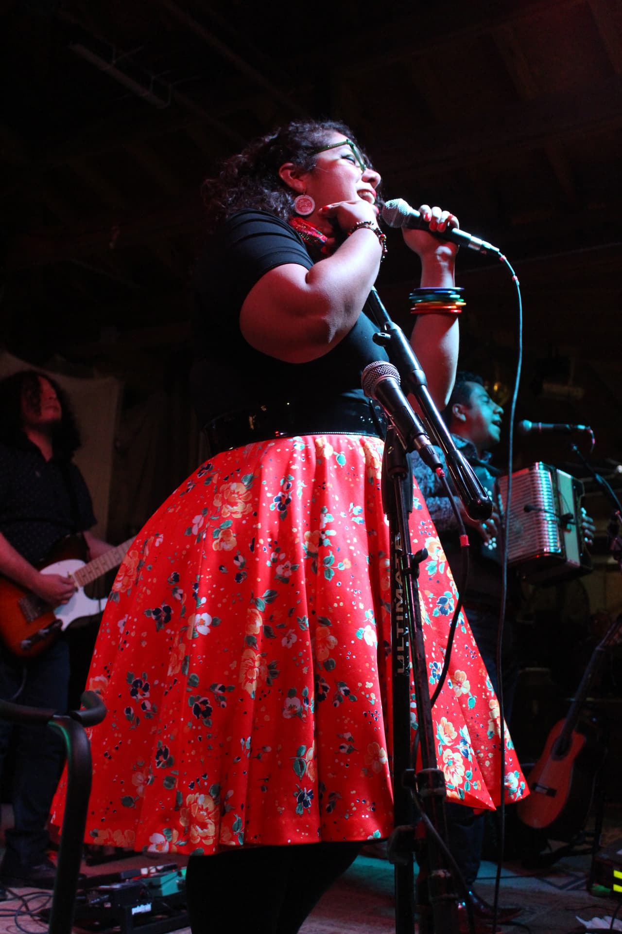 La banda México-Americana ofreció un concierto en el "Last Concert Café” como parte de la gira promocional de su nuevo disco titulado Buenaventura.