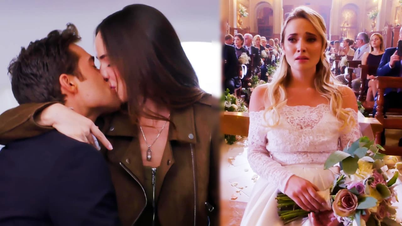 Tras pasar una noche de intensa pasión con él, Rubí logró que el arquitecto se olvidara de su prometida y 
<b><a href="https://www.univision.com/shows/rubi/rubi-hector-dejo-plantada-a-maribel-en-el-altar-para-irse-con-rubi-escena-del-dia-video" target="_blank">que la dejara plantada en el altar</a></b> ante la mirada atónita de sus familiares, amigos y del mismo Alejandro.