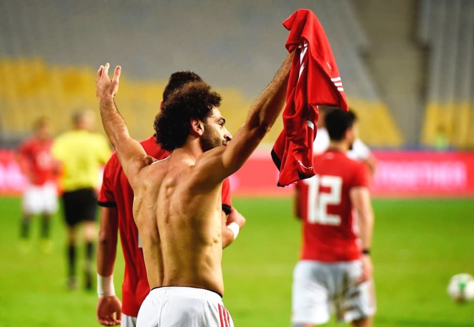 Salah festejando uno de sus goles con Egipto.