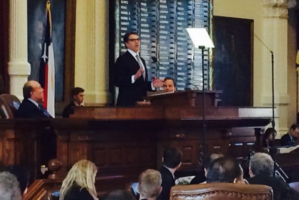 El gobernador de Texas se dirigió esta tarde a los texanos, para despedirse luego de ocupar la gubernatura desde el año 2000.