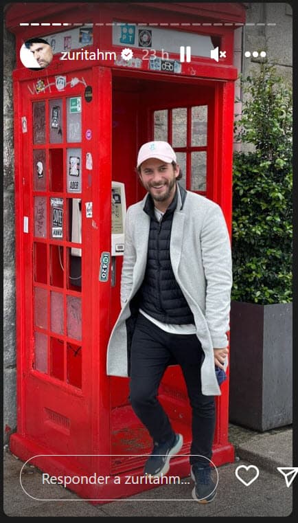 Lo hizo para pasar las fiestas navideñas al lado de los dos 
<b><a href="https://www.univision.com/famosos/la-opinion-que-christian-bach-le-dio-a-su-hijo-sebastian-zurita-lo-ayudo-a-concretar-un-proyecto-muy-especial-fotos" target="_blank">hijos que tuvo con Christian Bach</a></b>: Sebastián (36 años) y Emiliano (29). 
<br>