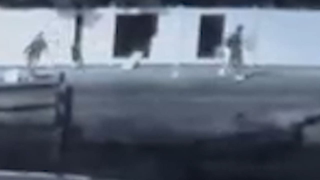 Jóvenes dañan paredes por reto viral ‘Kool-Aid Man’ y son buscados por policía en NY