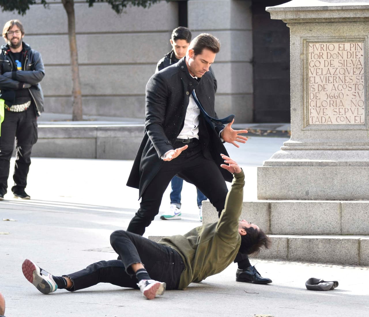 Rulli ya ha compartido algunas imágenes de sus primeras escenas en la serie.