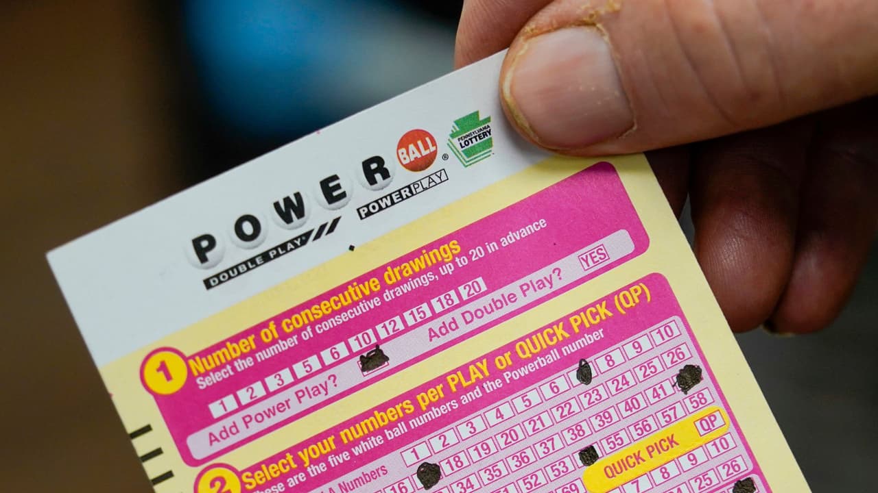 Powerball: acumulado llega a $925 millones; premio de 1,000,000 es vendido en Nueva York