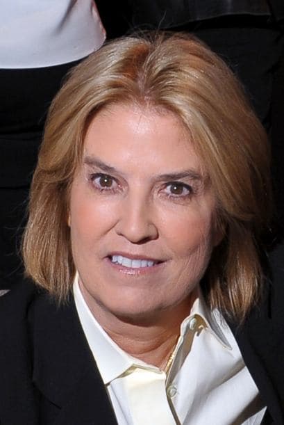 Greta Van Susteren, otra personalidad que abraza la Cienciología, al igual que Beck.