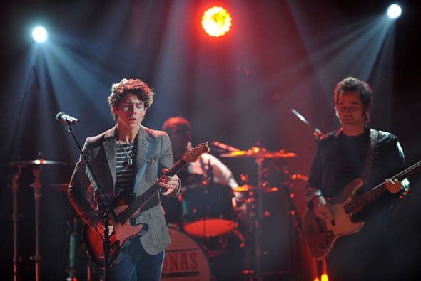 El ídolo de las jovencitas, Nick Jonas & The Administration, se "conforman" con recaudar $130,660 allá donde vayan.