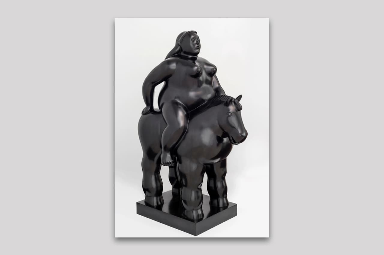 El artista plástico colombiano más reconocido del mundo no podía faltar en Art Basel Miami Beach. Fernando Botero tiene varias obras exhibidas, pero esta escultura es la única que está en la feria madre, se trata de 'Mujer a caballo'.