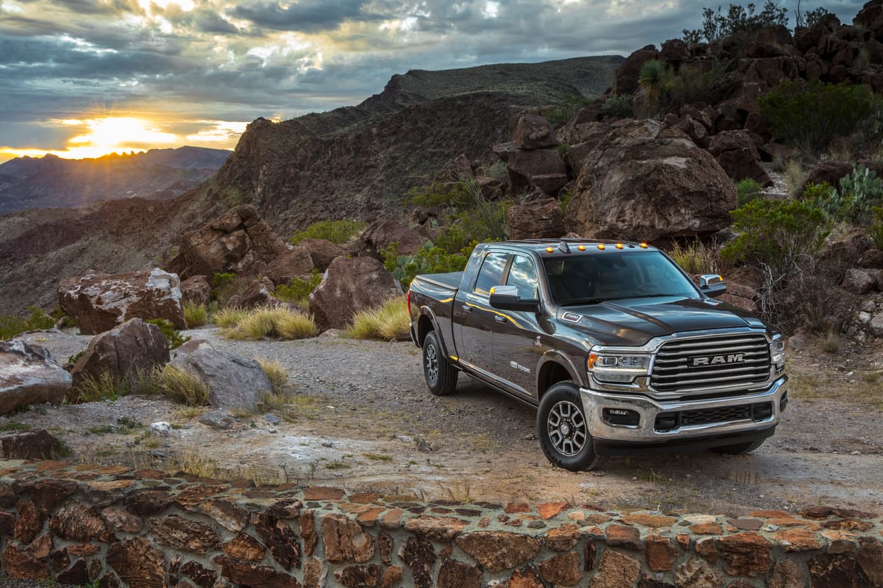 <h3 class="cms-H3-H3"><b>8. RAM 2500</b></h3>
<br>
<br>
<b>Porcentaje de dueños con al menos una multa por exceso de velocidad:</b> 14.79%
<br>
<br>
<b>Precio base:</b> $21,580