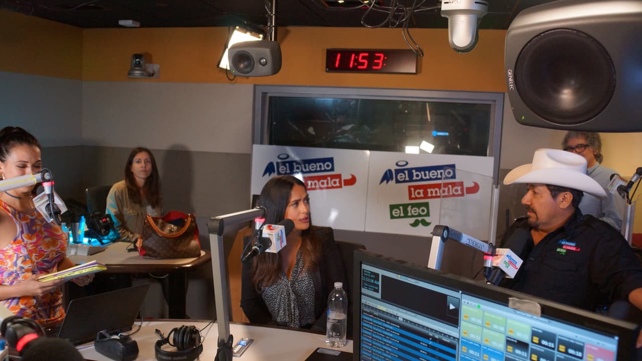 Así fue la divertida entrevista de 'El Bueno, La Mala y El Feo' con Salma Hayek.