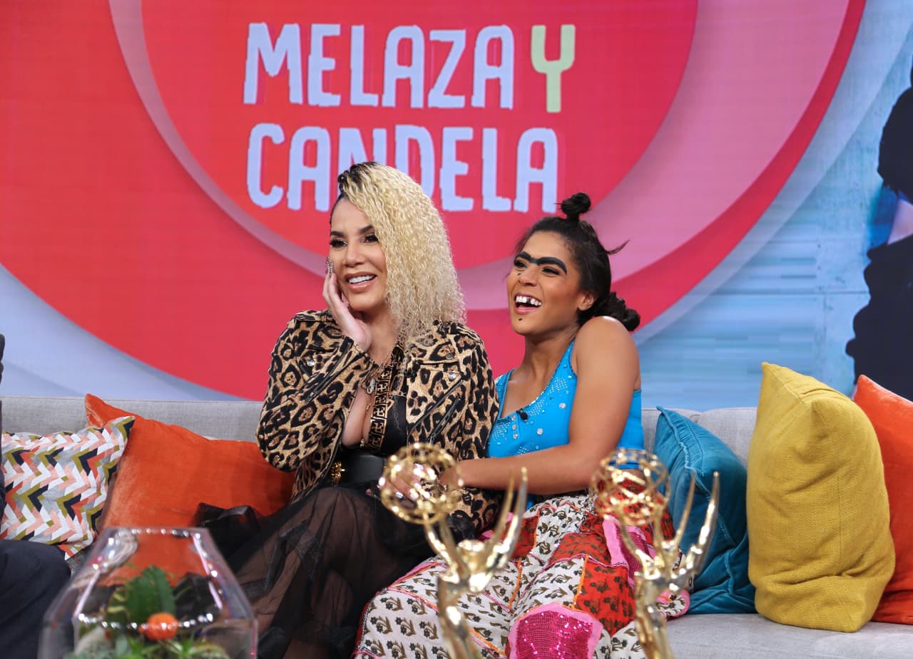 Ivy expresó lo que Mela le inspiró desde que se conocieron: “Me encanta ella, me encanta lo que emana, la gente la quiere mucho, tiene mucho carisma, ella es un prototipo único, una mujer así a mí me motiva”.