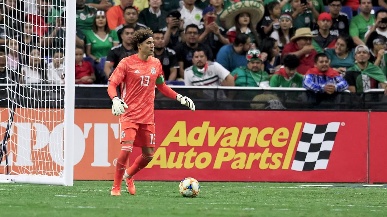 Ochoa pidió mesura tras la goleada sufrida ante Argentina