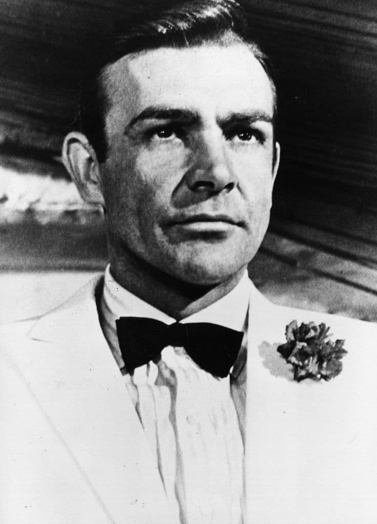 Dejó un gran legado cinematográfico, en el que destaca su interpretación de James Bond, pues fue el primer actor que dio vida al legendario personaje.
<br>