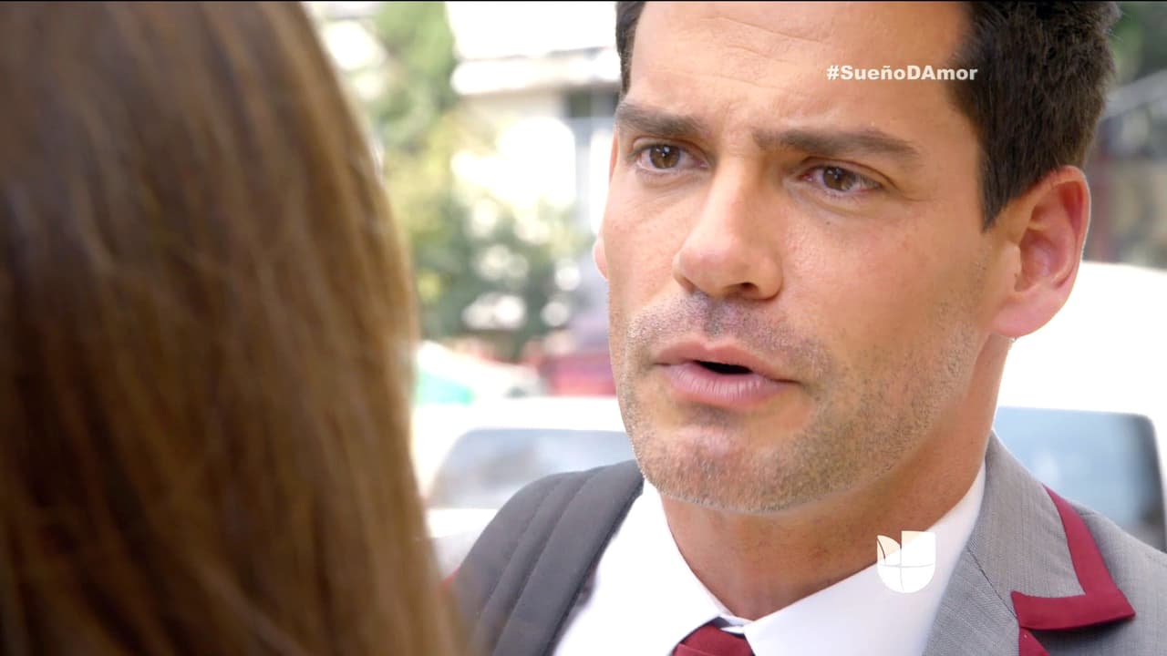 No puedes negar que te sientes feliz al saber que vas a estar muy cerquita de Esperanza.